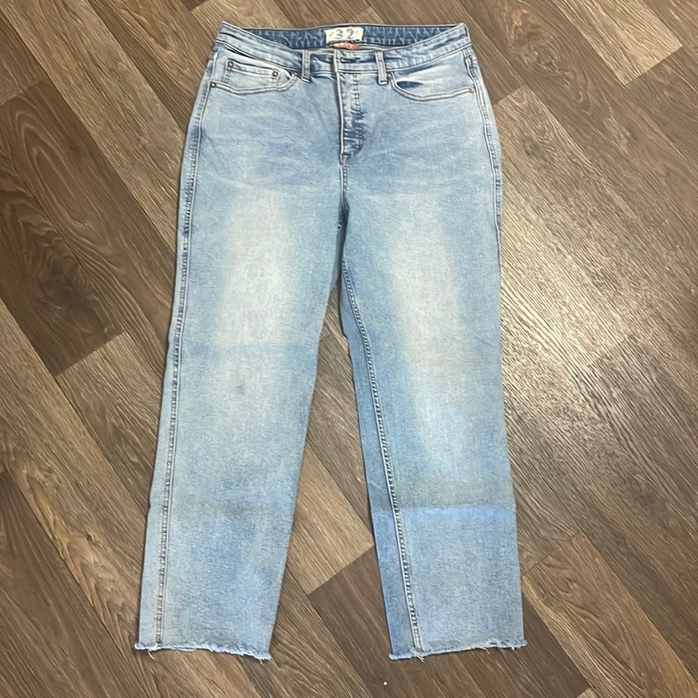 Free People cropped Curvy Denim 32